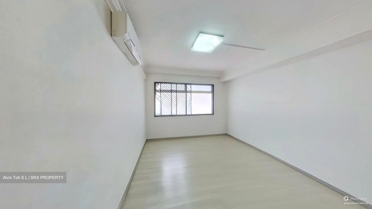 Blk 104A Kebun Baru Heights (Ang Mo Kio), HDB Executive #550974171